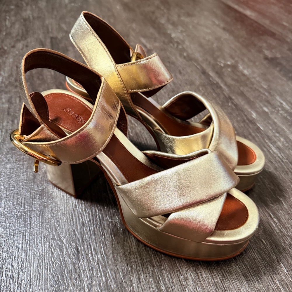 See By Chloe Platform Sandals 39.5 Gold Metallic Leather Block Heel Spain Flaw
